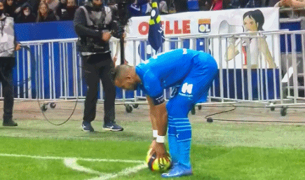 回望98年世界杯：五支欧洲球队迄今未再登顶世界大赛舞台（回首1998世界杯：五支欧洲劲旅此后未再问鼎世界大赛）