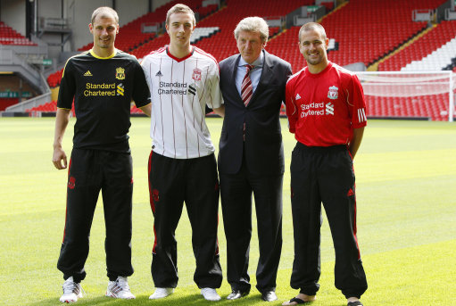 欧冠本周最佳球员候选：马杜埃凯、孔德、德凯特拉雷、格洛赫（欧冠本周最佳球员入围名单：马杜埃凯、孔德、德凯特拉雷、格洛赫）