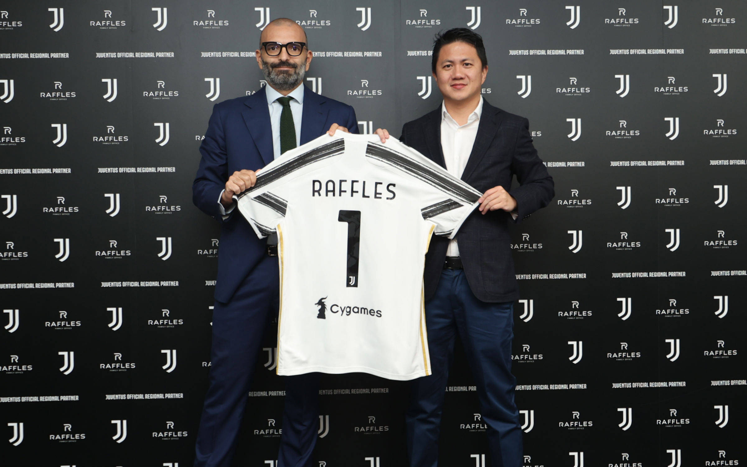 马雷斯卡：埃斯特旺像个旧时代的孩子，他不沉迷于手机和社媒（马雷斯卡：埃斯特旺有旧时代气质，不迷恋手机与社媒）