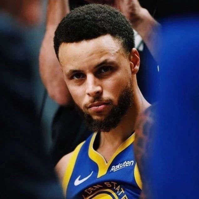 大卫-路易斯：尤文的水平远在我们之上；客战切尔西非常艰难（大卫-路易斯：尤文实力明显在我们之上，客场挑战切尔西将十分艰难）