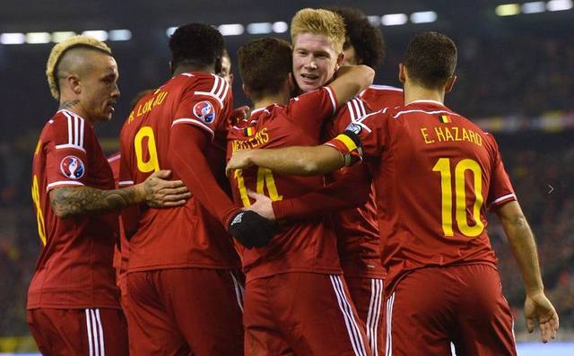 马竞客场成绩不佳引质疑 西蒙尼霸气回应：我们在诺坎普的表现很好（客场战绩欠佳惹质疑，西蒙尼强硬回应：我们在诺坎普踢得不错）