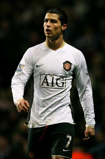 祝贺，两名参加苏超的小将入选U18国足本月集训名单（两名征战苏超的小将入选U18国足本月集训名单）